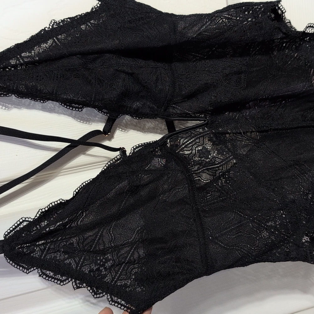 NWT Savage X Fenty Black Lace Bodysuit (2X)
